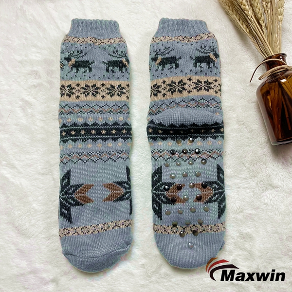 Calcetines de hogar para mujer con diseño nórdico S nowflake y forro de sherpa Cabin Sock2