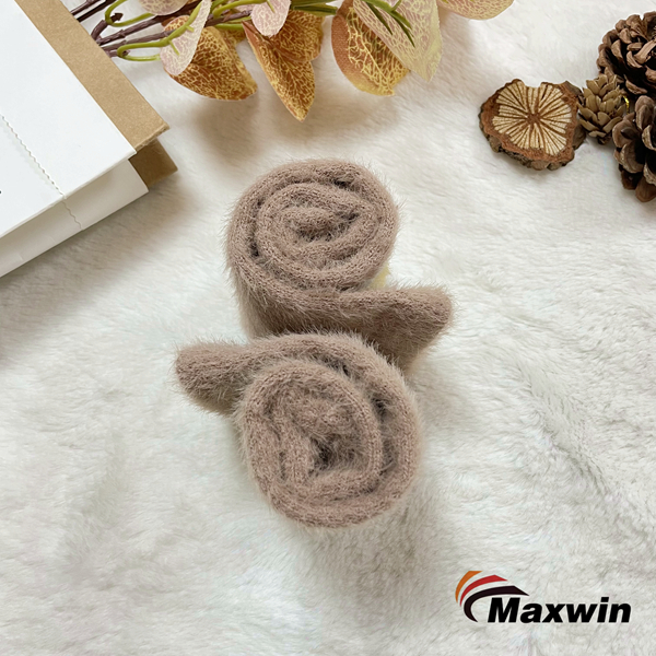 Fluffy Cozy Socks with Alpaca Design Kids Socks -6